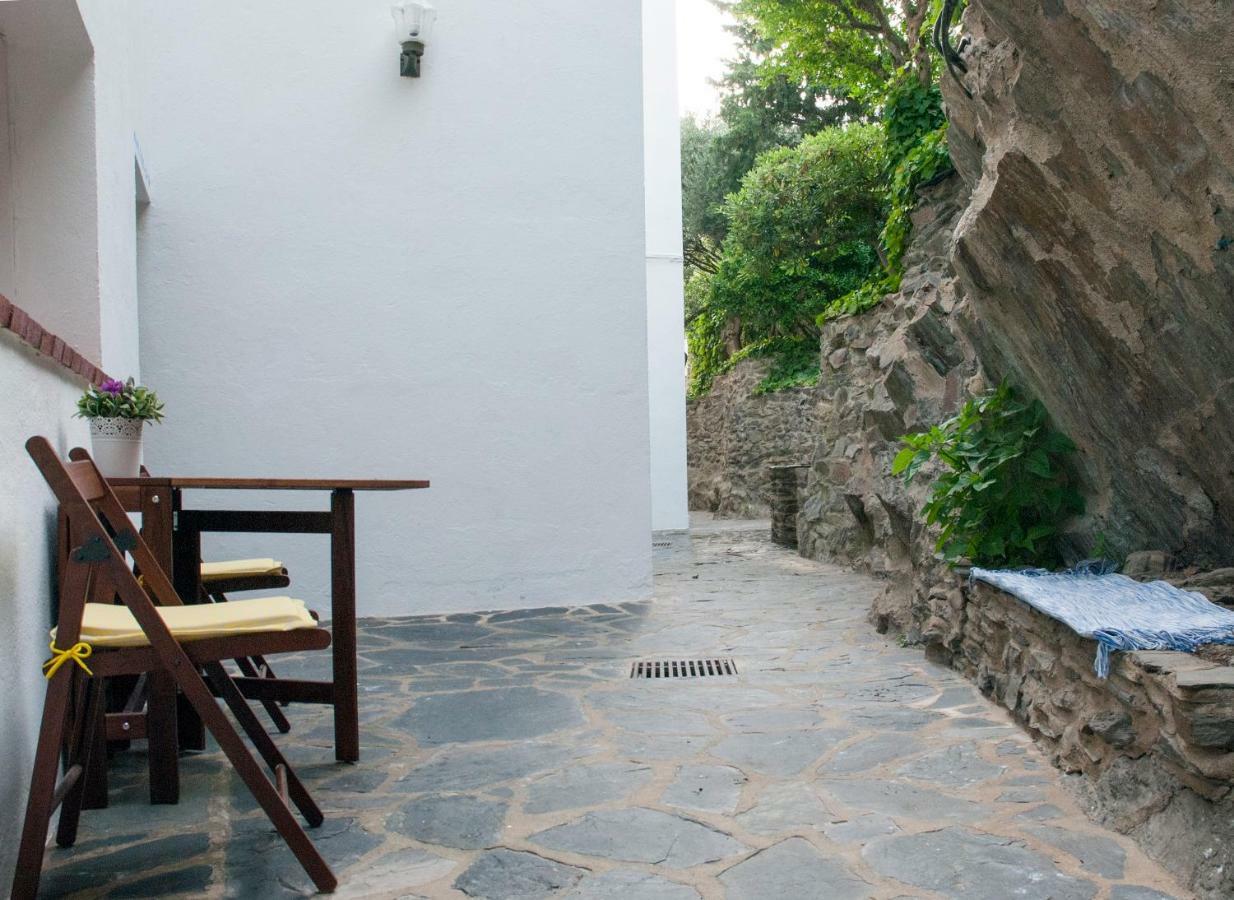Smart Studio Cadaques Sa Guarda Exterior photo
